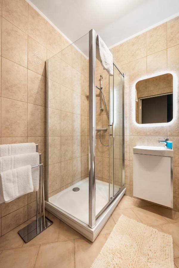 Praga Sulejkowska Comfort Apartment Warschau Buitenkant foto
